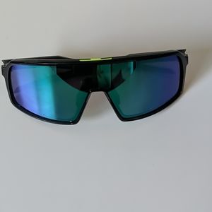 Oakley Sutro Sunglasses prizm jade
